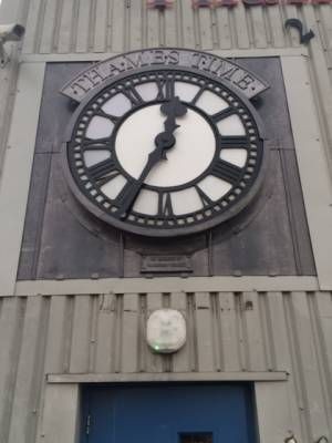 Raymund Graves Clock @ Thames Roofing Walthamstow